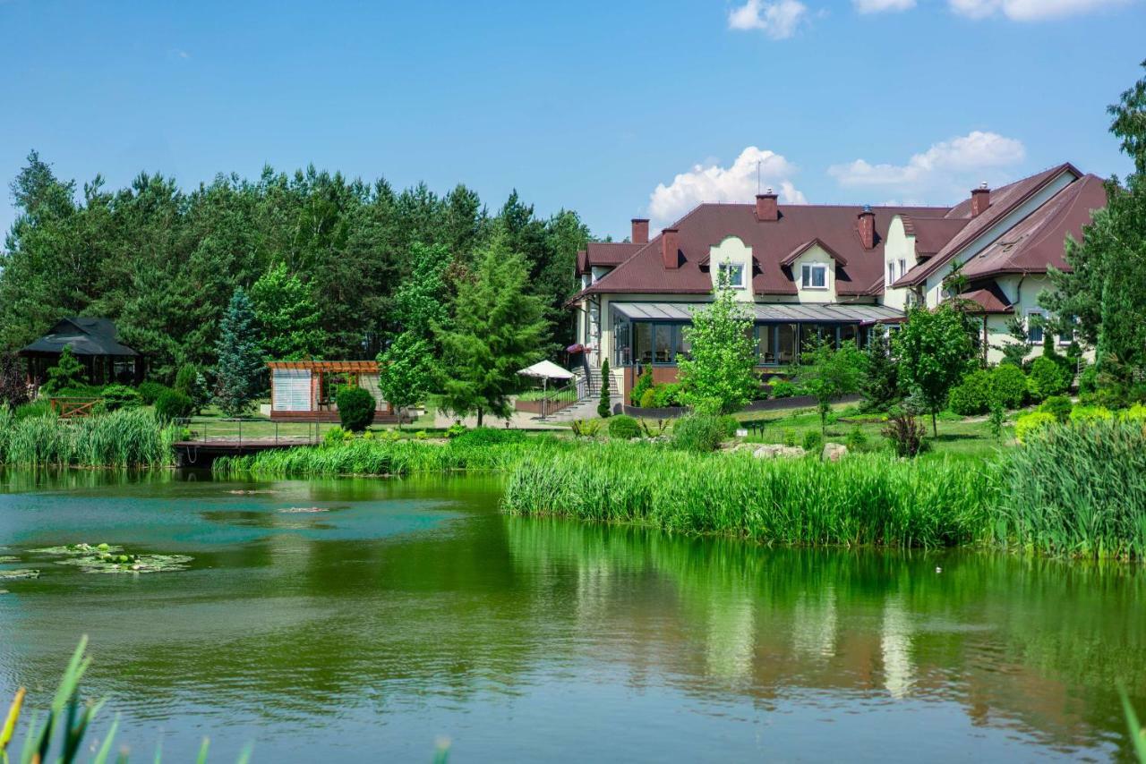 Dworek Helena Hotel Biala Podlaska Exterior photo