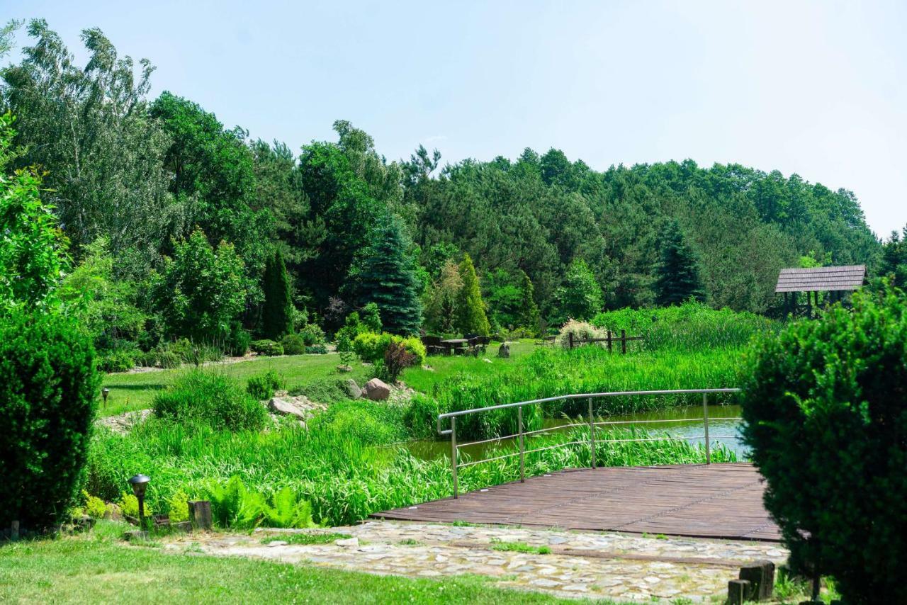 Dworek Helena Hotel Biala Podlaska Exterior photo